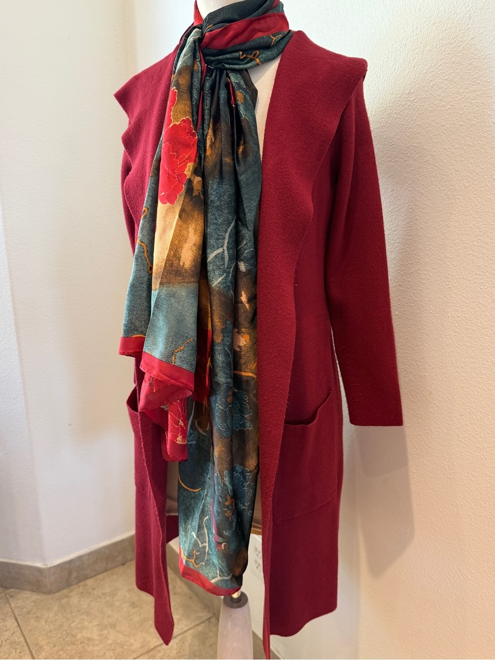 Scarf Silk Feel Versatile New size 32x72 inches